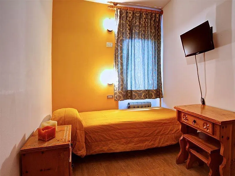 **  Dependance Sporting Hotel Livigno Italy